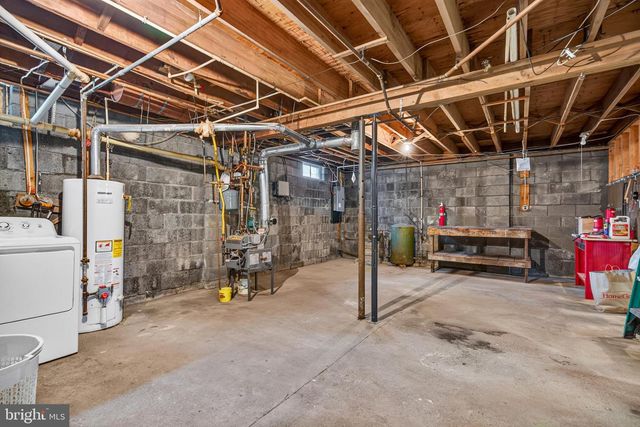 55 BITTLE AVE, Berlin, NJ 08009