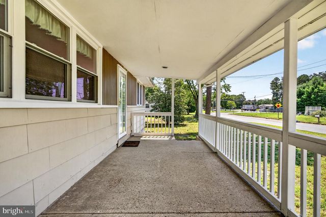 55 BITTLE AVE, Berlin, NJ 08009
