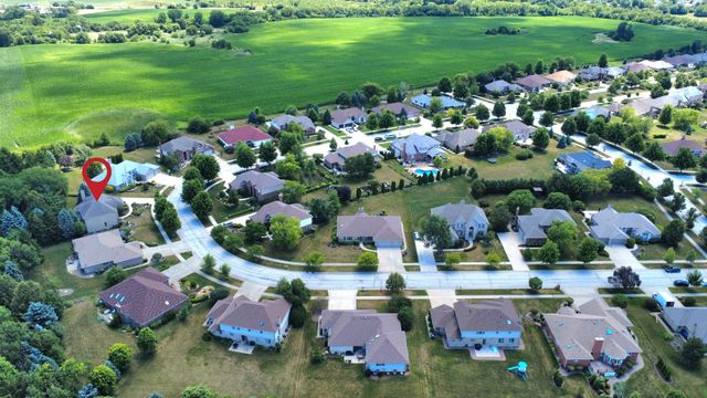 22344 Autumn Drive, Frankfort, IL 60423
