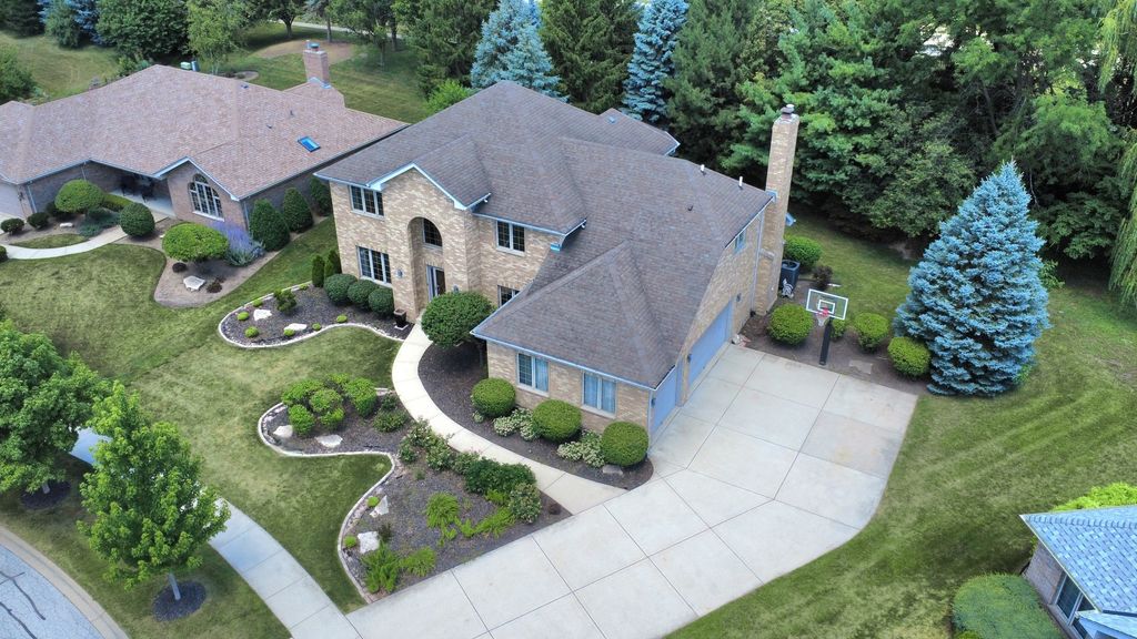 22344 Autumn Drive, Frankfort, IL 60423