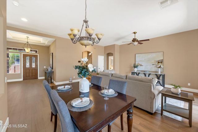 5231 W Arid Canyon Drive, Marana, AZ 85658