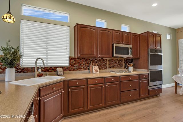 5231 W Arid Canyon Drive, Marana, AZ 85658