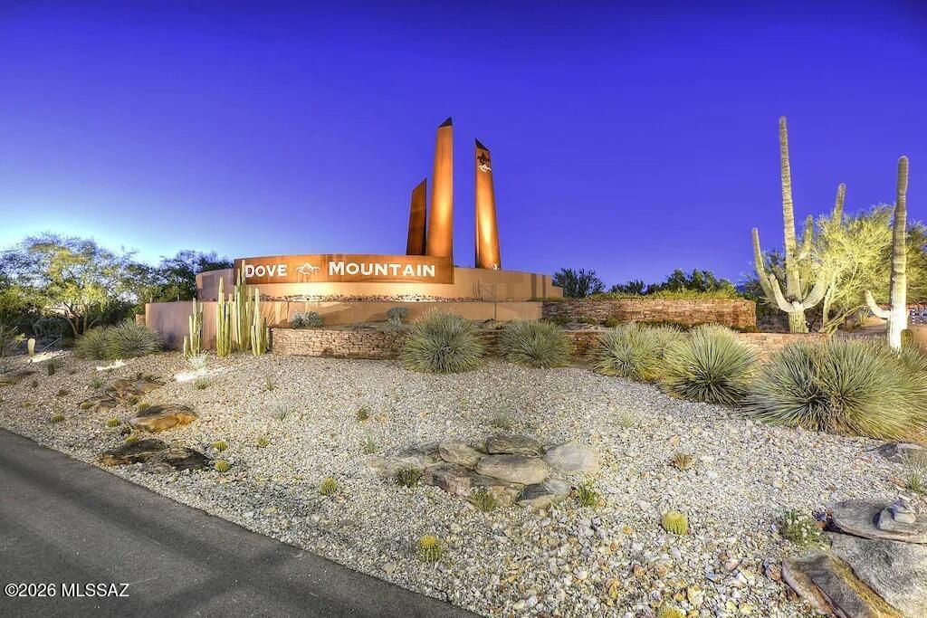 5231 W Arid Canyon Drive, Marana, AZ 85658