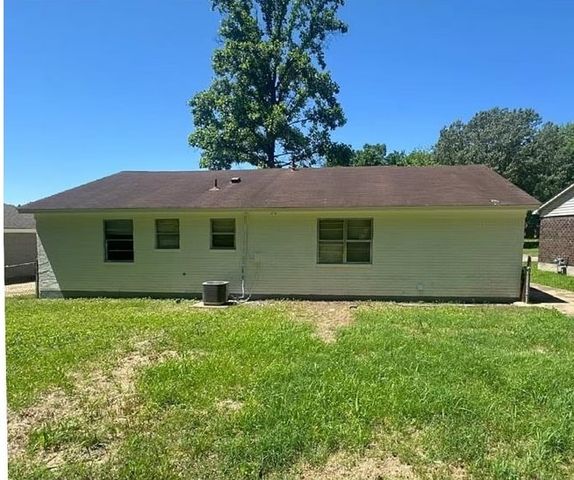 5382 BEAVERTON DR, Memphis, TN 38127