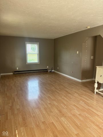 114 E 11th Street, Alexandria, IN 46001