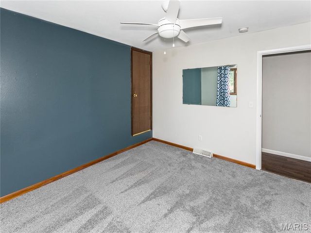 418 Vermont St, Bethalto, IL 62010