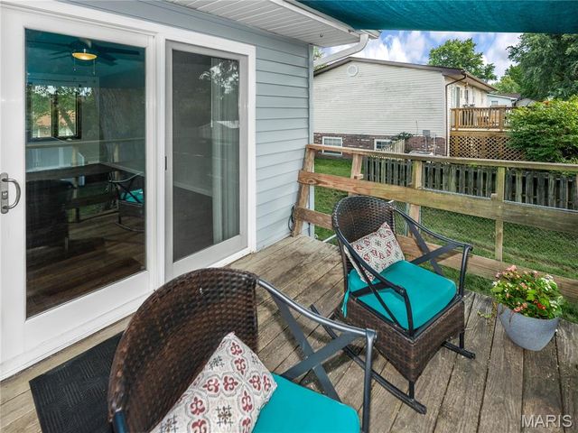 418 Vermont St, Bethalto, IL 62010