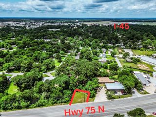 203 State Highway 75 N, Huntsville, TX 77320