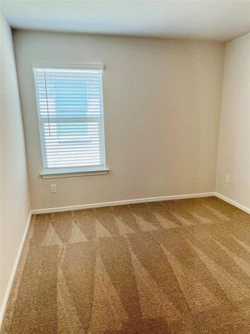 412 Alva Street, Azle, TX 76020