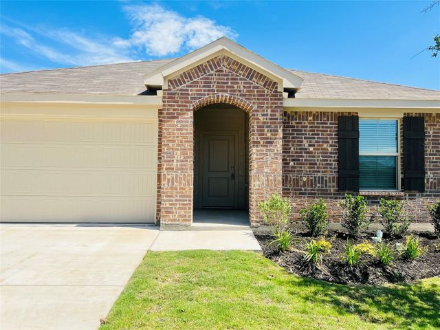 412 Alva Street, Azle, TX 76020