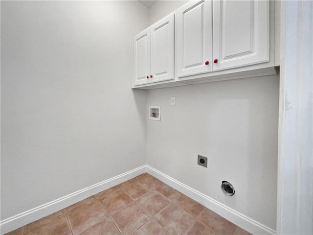 7465 Rolling Oaks Drive, Winston, GA 30187