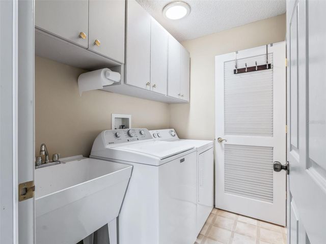 17325 SE 91ST LEE AVENUE, The Villages, FL 32162