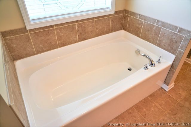 1218 Geese Court, Hope Mills, NC 28348