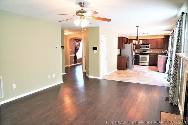1218 Geese Court, Hope Mills, NC 28348