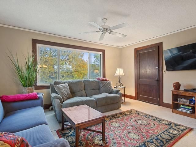 1229 Juliet Avenue, Saint Paul, MN 55105