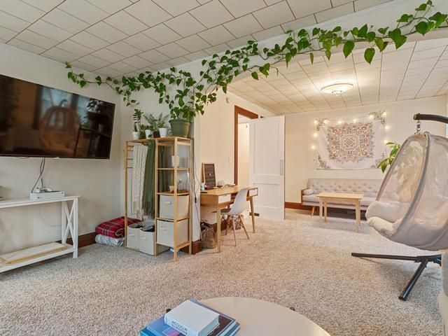 1229 Juliet Avenue, Saint Paul, MN 55105