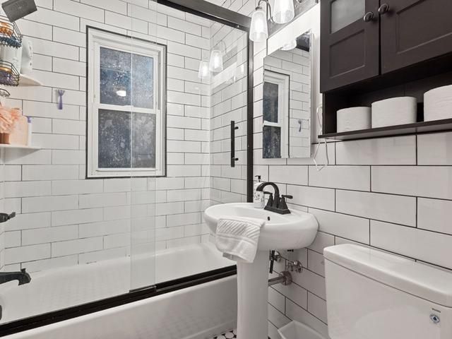 1229 Juliet Avenue, Saint Paul, MN 55105