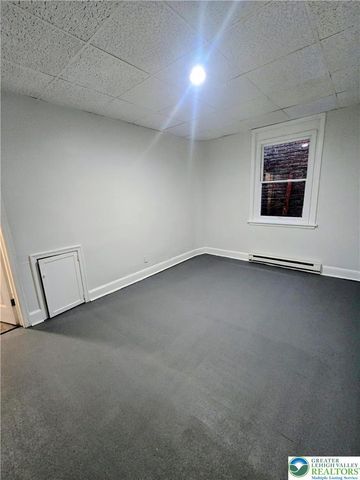 42 8th Street 2M, Allentown City, PA 18101