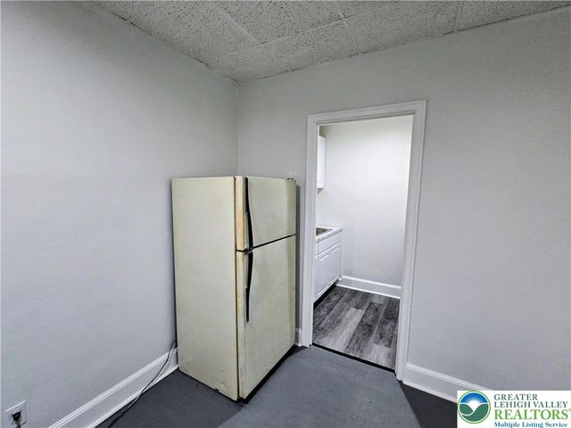 42 8th Street 2M, Allentown City, PA 18101
