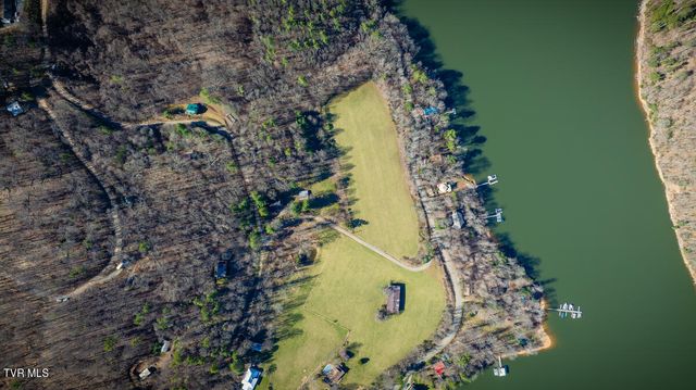 601 Watauga Overlook Drive, Butler, TN 37640