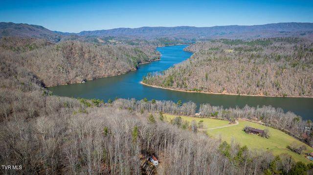 601 Watauga Overlook Drive, Butler, TN 37640