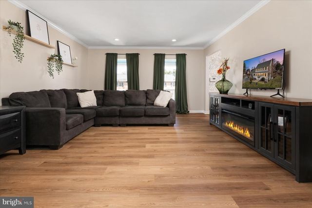 7801 HARLE RD, Pasadena, MD 21122