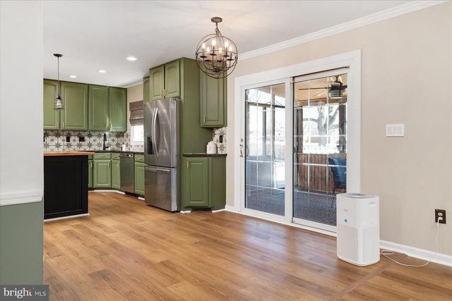 7801 HARLE RD, Pasadena, MD 21122