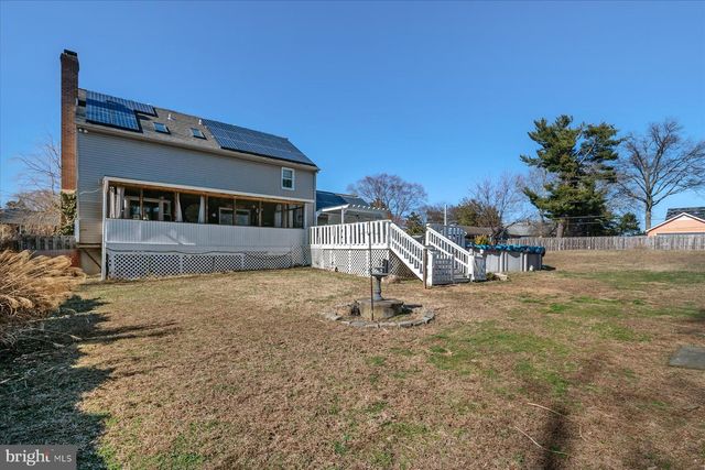 7801 HARLE RD, Pasadena, MD 21122