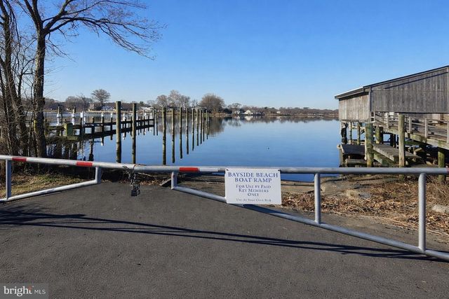 7801 HARLE RD, Pasadena, MD 21122