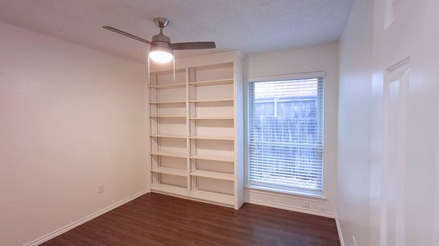 3218 Mapleridge Drive, Grapevine, TX 76051