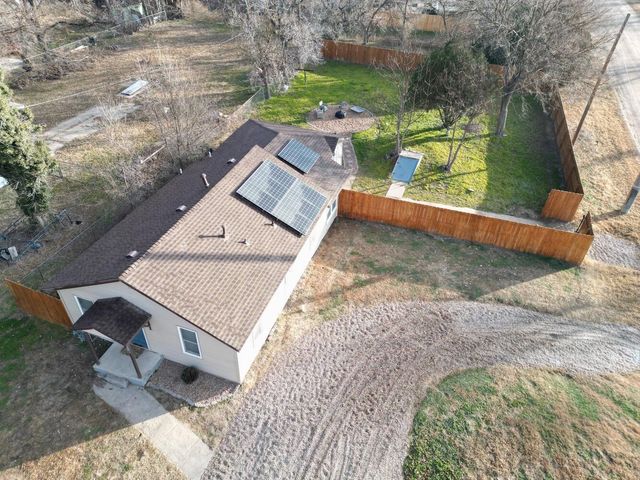 504 N Doris St, Wichita, KS 67212