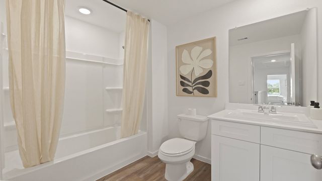 2132 Chantilly Lane, Arlington, TX 76015