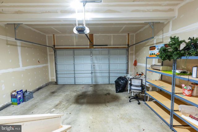 1034 BAKERSFIELD LN, Fredericksburg, VA 22401