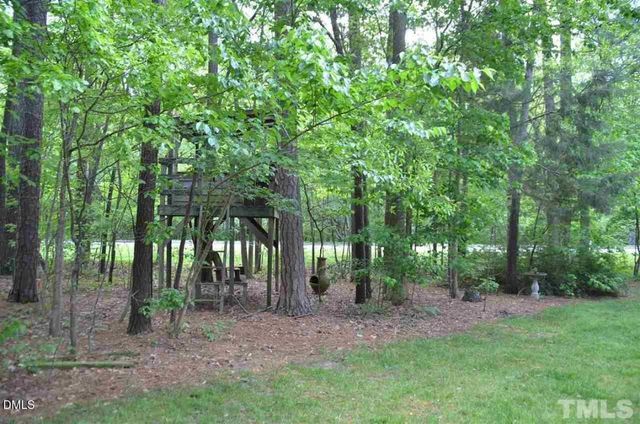 113 Parkwalk Court, Cary, NC 27519