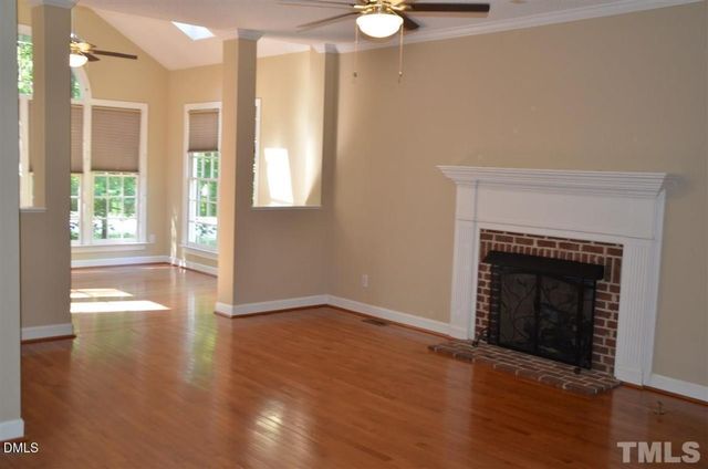 113 Parkwalk Court, Cary, NC 27519