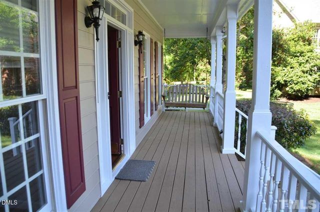 113 Parkwalk Court, Cary, NC 27519