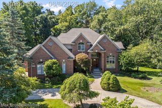 30065 Cheviot Hills Drive, Franklin Village, MI 48025