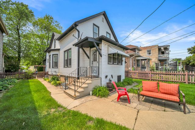 12553 Greenwood Avenue, Blue Island, IL 60406