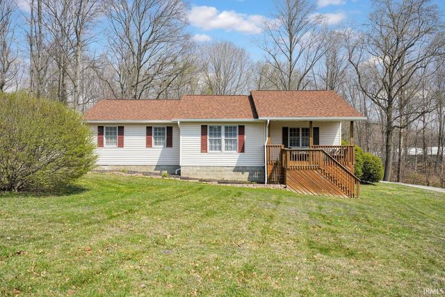 1099 Middle Leesville Road, Bedford, IN 47421