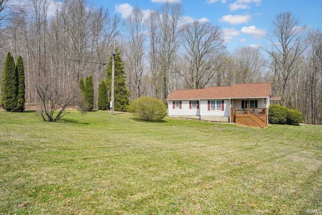 1099 Middle Leesville Road, Bedford, IN 47421