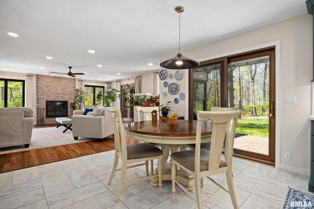 12215 WAKE ROBIN Way, Dunlap, IL 61525