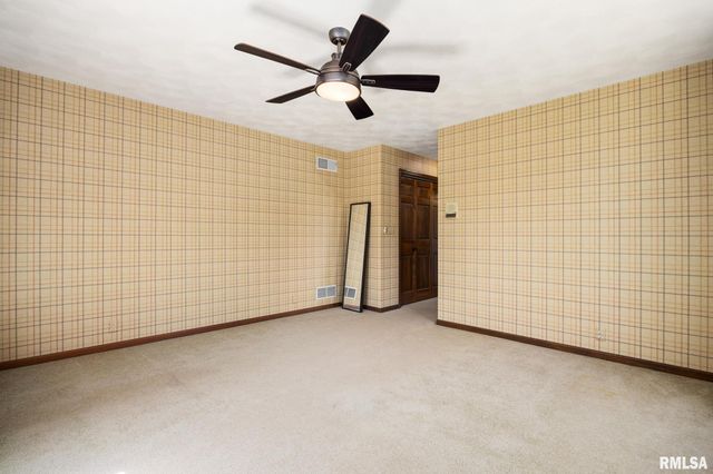 12215 WAKE ROBIN Way, Dunlap, IL 61525
