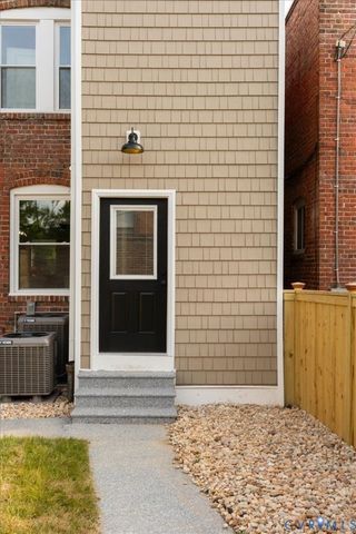 2400 Rosewood Ave, Richmond, VA 23220