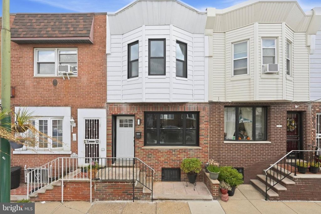 2611 S 12TH ST, PHILADELPHIA, PA 19148 — exterior