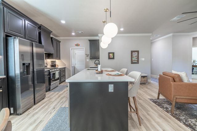 6906 16th Street, Lubbock, TX 79416