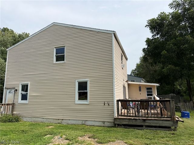 4421 Meadowbrook Drive, Leavittsburg, OH 44430