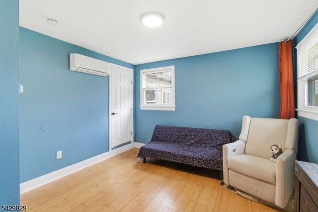 912 E Walnut Dr, Stillwater Twp., NJ 07860
