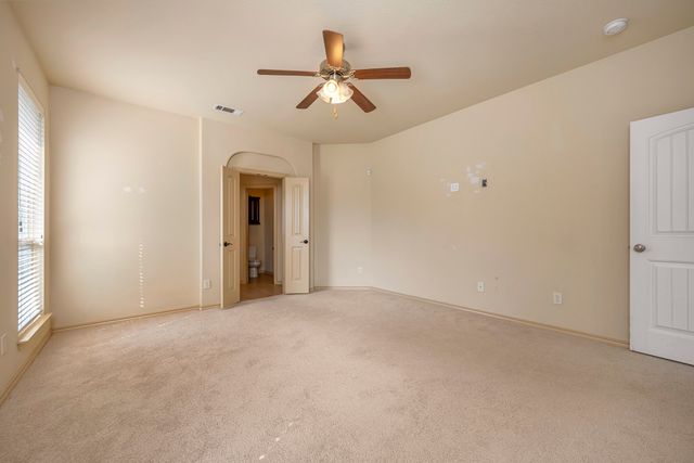 545 Wild Ivy Trail, Fort Worth, TX 76052