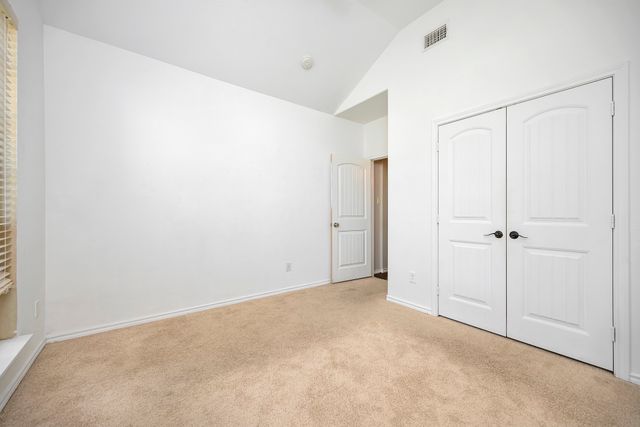 545 Wild Ivy Trail, Fort Worth, TX 76052