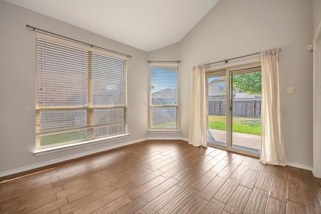 545 Wild Ivy Trail, Fort Worth, TX 76052